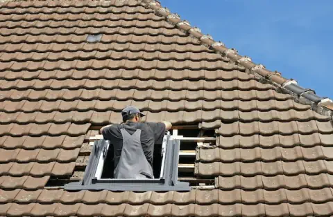 Pose de velux - Mandelieu-la-Napoule